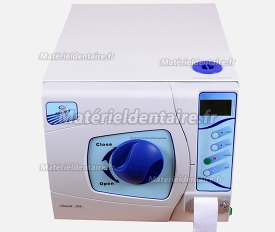 Stérilisation à L'autoclave En Dentisterie. Stérilisateur Autoclave De  Laboratoire Moderne Pour Nettoyer Les Outils Dentaires Dans Le Département  De Stérilisation Dentaire